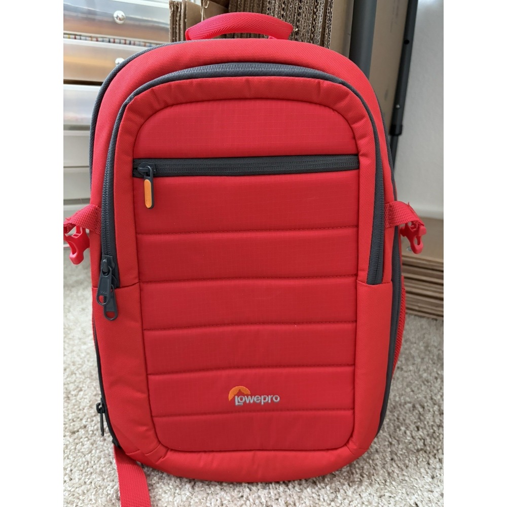 Lowepro Camera Bag Tahoe BP150 - Red (NLG059822) never used